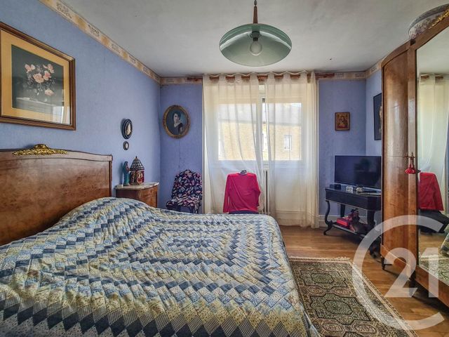 Afficher la photo en grand Maison à vendre - 9 pièces - 158 m2 - Meillac - 35 - BRETAGNE