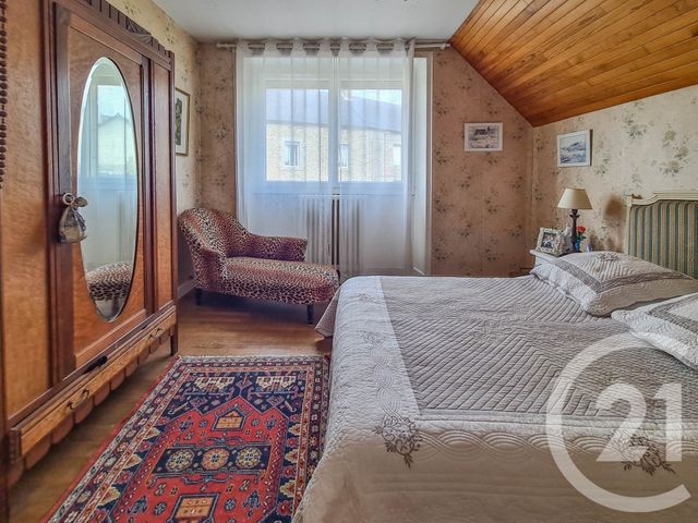 Afficher la photo en grand Maison à vendre - 9 pièces - 158 m2 - Meillac - 35 - BRETAGNE