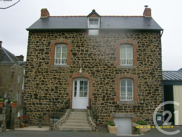 Maison à louer - 4 pièces - 90 m2 - Cuguen - 35 - BRETAGNE