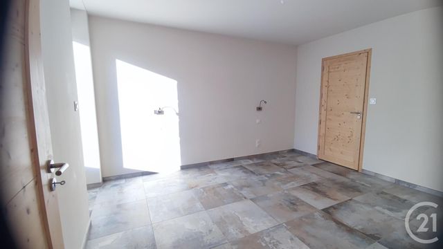 Maison &agrave; louer - 4 pi&egrave;ces - 145 m2 - Combourg - 35 - BRETAGNE