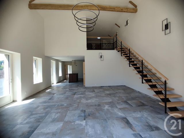 Maison à louer - 4 pièces - 145 m2 - Combourg - 35 - BRETAGNE