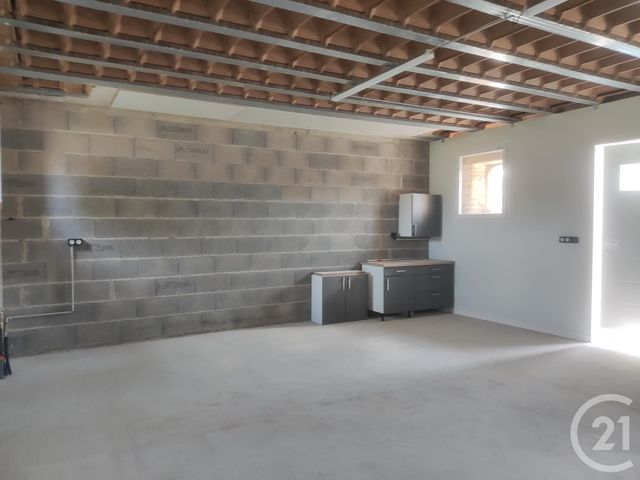 Maison à louer - 4 pièces - 145 m2 - Combourg - 35 - BRETAGNE