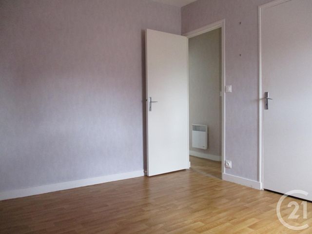 Appartement F3 à louer - 3 pièces - 42 m2 - Lanhelin - 35 - BRETAGNE