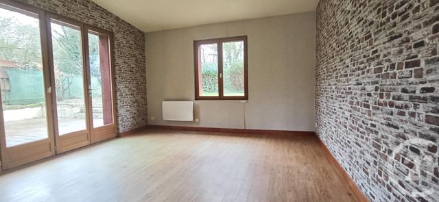 Maison &agrave; louer - 3 pi&egrave;ces - 73 m2 - Meillac - 35 - BRETAGNE