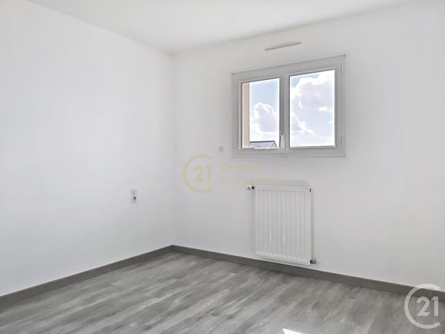 Maison &agrave; louer - 5 pi&egrave;ces - 104,32 m2 - Hede Bazouges - 35 - BRETAGNE