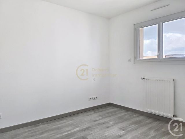 Maison &agrave; louer - 5 pi&egrave;ces - 104,32 m2 - Hede Bazouges - 35 - BRETAGNE