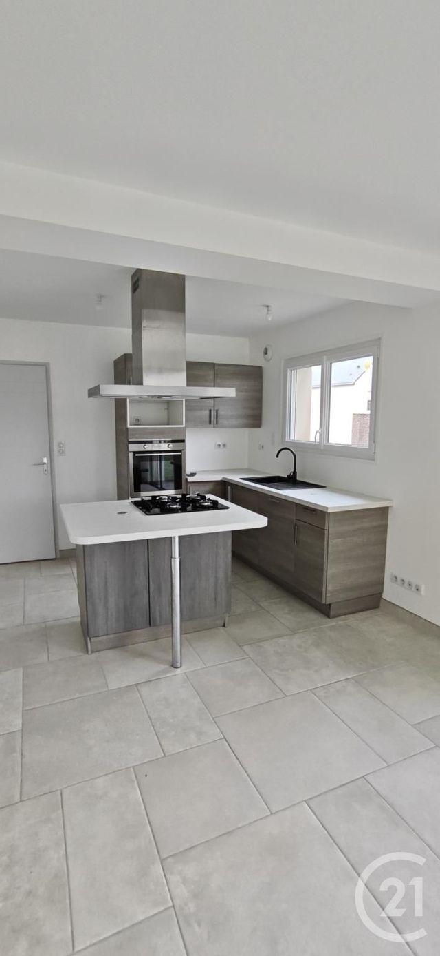 Maison &agrave; louer - 4 pi&egrave;ces - 104,32 m2 - Hede Bazouges - 35 - BRETAGNE