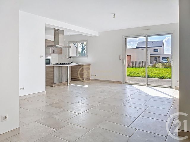 Maison &agrave; louer - 5 pi&egrave;ces - 104,32 m2 - Hede Bazouges - 35 - BRETAGNE