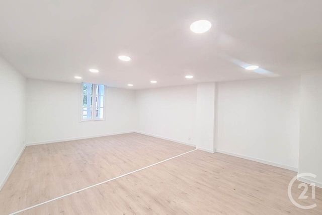 Immeuble &agrave; vendre - 400,14 m2 - Combourg - 35 - BRETAGNE