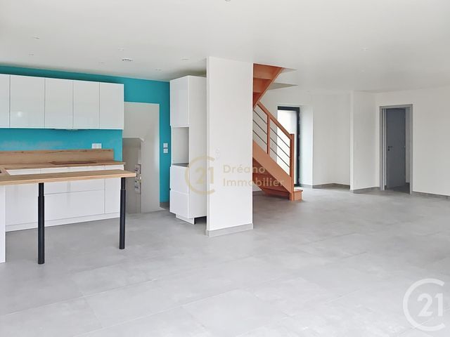 Maison &agrave; louer - 5 pi&egrave;ces - 131 m2 - Epiniac - 35 - BRETAGNE