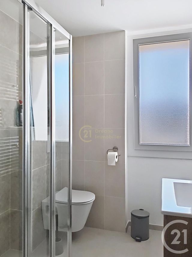 Maison &agrave; louer - 5 pi&egrave;ces - 98,20 m2 - Combourg - 35 - BRETAGNE