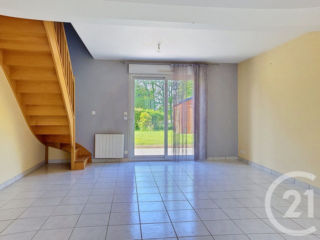 Maison &agrave; louer - 5 pi&egrave;ces - 96,50 m2 - Combourg - 35 - BRETAGNE
