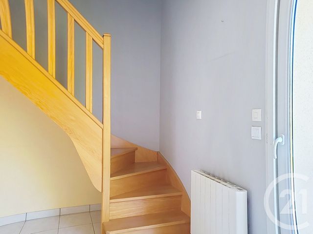 Maison &agrave; louer - 5 pi&egrave;ces - 96,50 m2 - Combourg - 35 - BRETAGNE