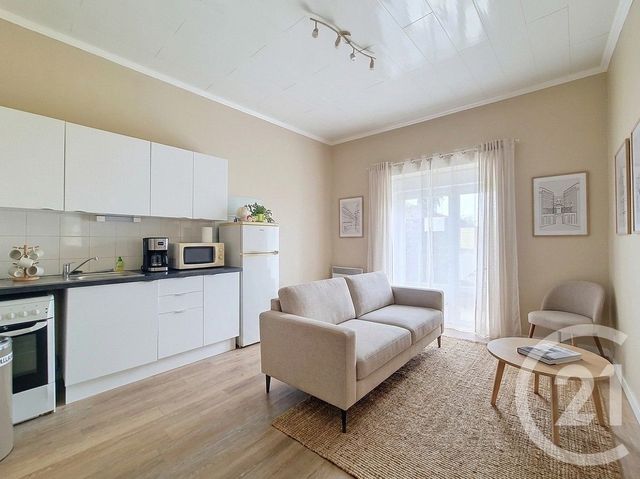 Appartement T2 &agrave; vendre - 2 pi&egrave;ces - 30 m2 - Combourg - 35 - BRETAGNE