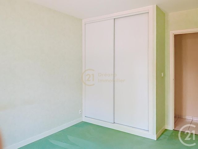 Appartement F2 &agrave; louer - 2 pi&egrave;ces - 45 m2 - Dol De Bretagne - 35 - BRETAGNE