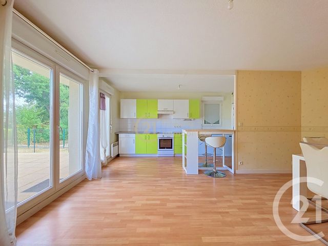 Appartement T3 &agrave; vendre - 3 pi&egrave;ces - 64 m2 - Sens De Bretagne - 35 - BRETAGNE