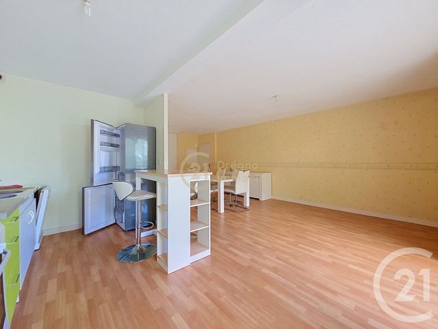 Appartement T3 &agrave; vendre - 3 pi&egrave;ces - 64 m2 - Sens De Bretagne - 35 - BRETAGNE