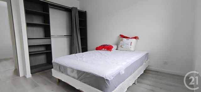 Maison &agrave; louer - 4 pi&egrave;ces - 85 m2 - Combourg - 35 - BRETAGNE