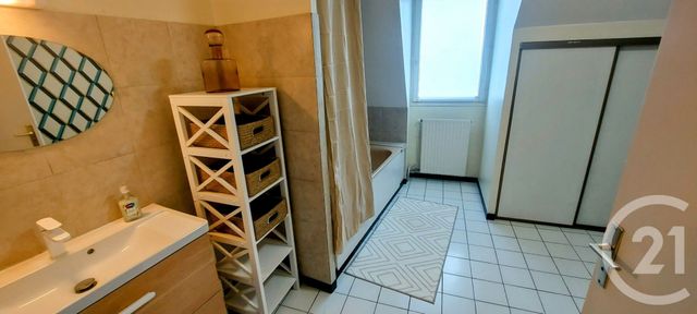 Appartement F4 à vendre - 4 pièces - 112 m2 - Guerande - 44 - PAYS-DE-LOIRE