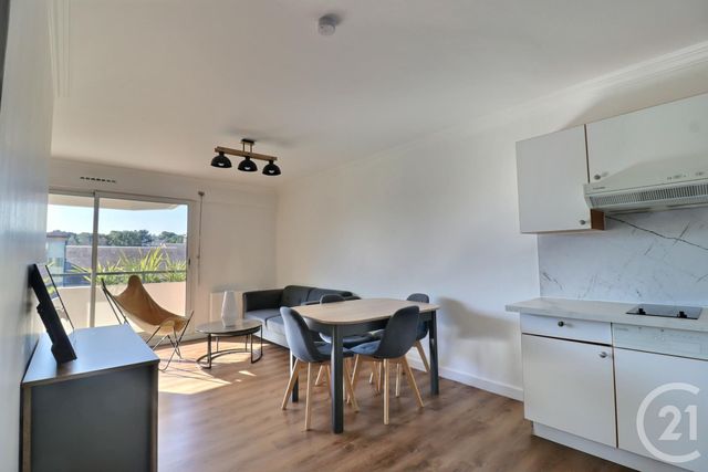 Appartement F2 à vendre - 2 pièces - 35 m2 - La Baule Escoublac - 44 - PAYS-DE-LOIRE