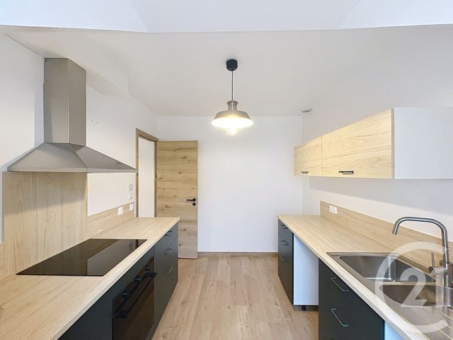 Appartement T4 &agrave; louer - 4 pi&egrave;ces - 63,03 m2 - La Baule - 44 - PAYS-DE-LOIRE