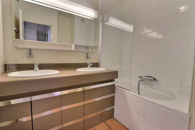 Appartement F4 &agrave; vendre - 4 pi&egrave;ces - 77,65 m2 - La Baule - 44 - PAYS-DE-LOIRE