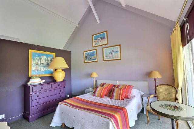 Maison à vendre - 6 pièces - 260 m2 - Guerande - 44 - PAYS-DE-LOIRE