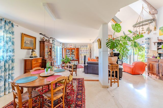 Afficher la photo en grand Maison à vendre - 5 pièces - 209,37 m2 - Batz Sur Mer - 44 - PAYS-DE-LOIRE