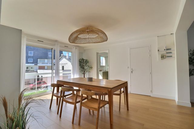 Appartement T4 à vendre - 4 pièces - 85,50 m2 - La Baule - 44 - PAYS-DE-LOIRE