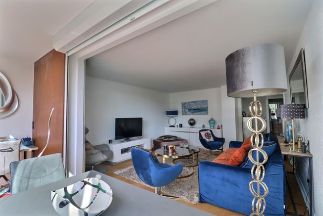 Afficher la photo en grand Appartement T4 à vendre - 4 pièces - 82,27 m2 - La Baule - 44 - PAYS-DE-LOIRE