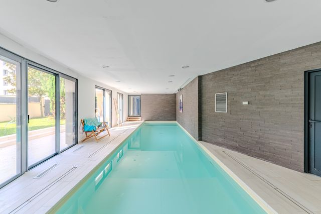 Maison à vendre - 8 pièces - 287 m2 - Rennes - 35 - BRETAGNE