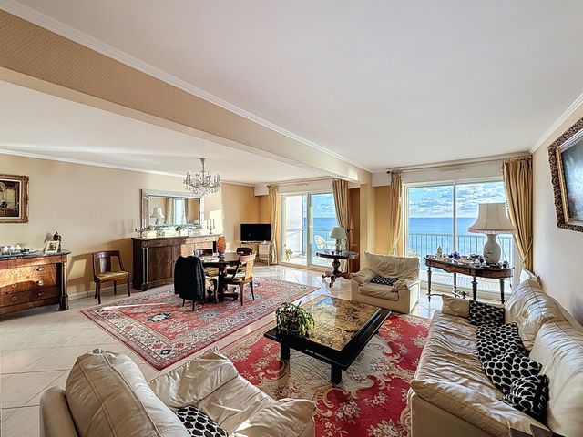 Appartement F4 &agrave; vendre - 4 pi&egrave;ces - 94,80 m2 - La Baule Escoublac - 44 - PAYS-DE-LOIRE