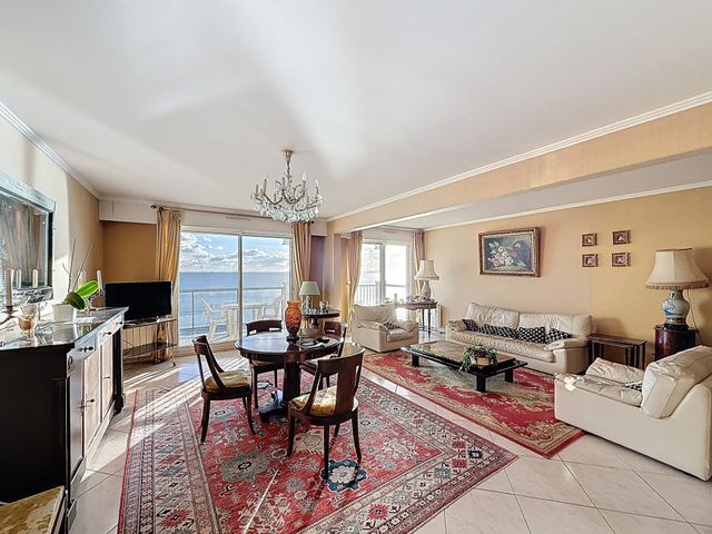 Appartement F4 &agrave; vendre - 4 pi&egrave;ces - 94,80 m2 - La Baule Escoublac - 44 - PAYS-DE-LOIRE