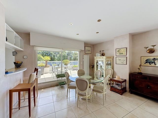 Appartement &agrave; vendre - 4 pi&egrave;ces - 84,63 m2 - La Baule - 44 - PAYS-DE-LOIRE